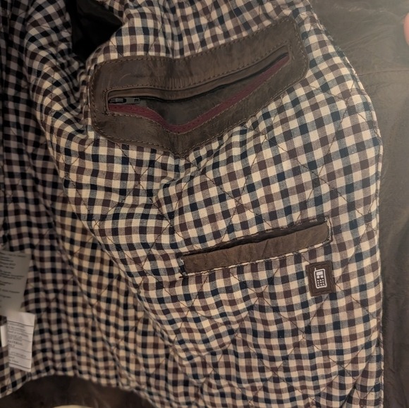 Danier Brown Leather Jacket - Picture 3 of 5